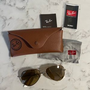 Ray-Ban RB3025 Aviator Large Metal Sunglasses